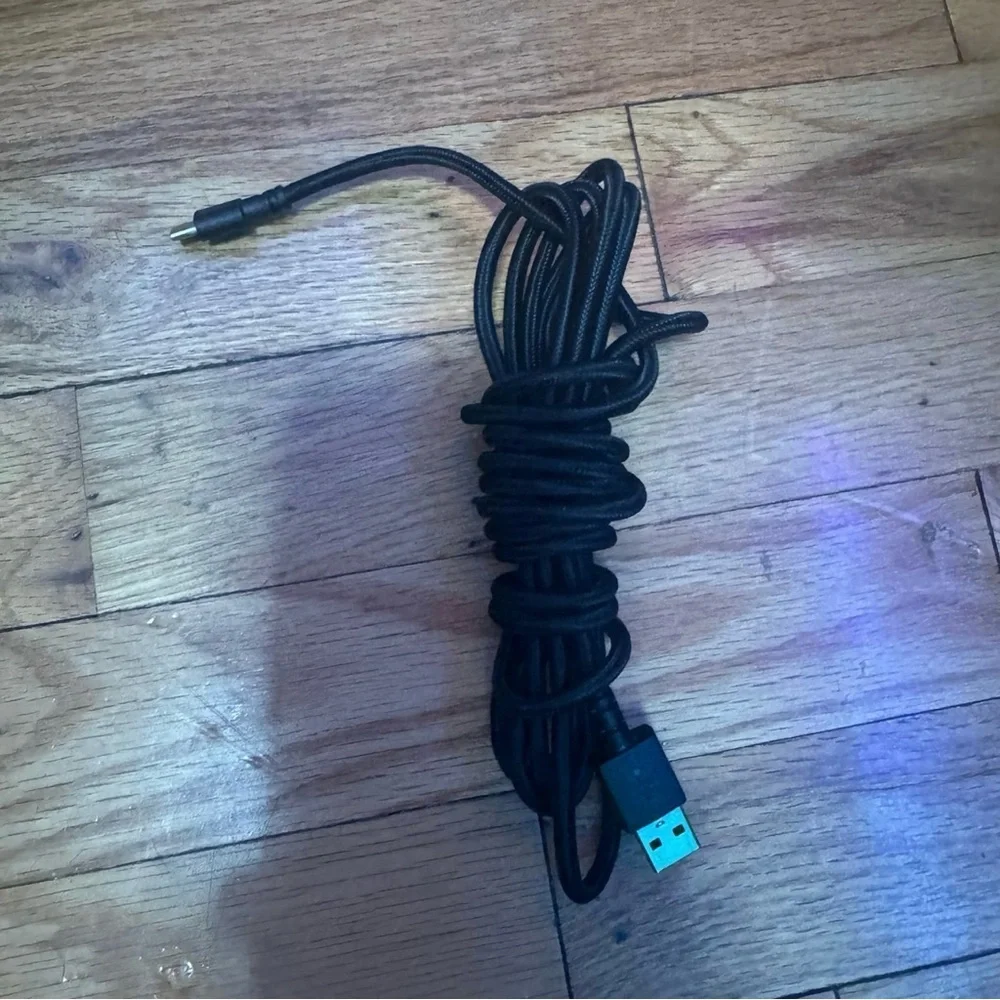 HyperX QuadCast S - USB Microphone - RGB Lighting (First Generation)